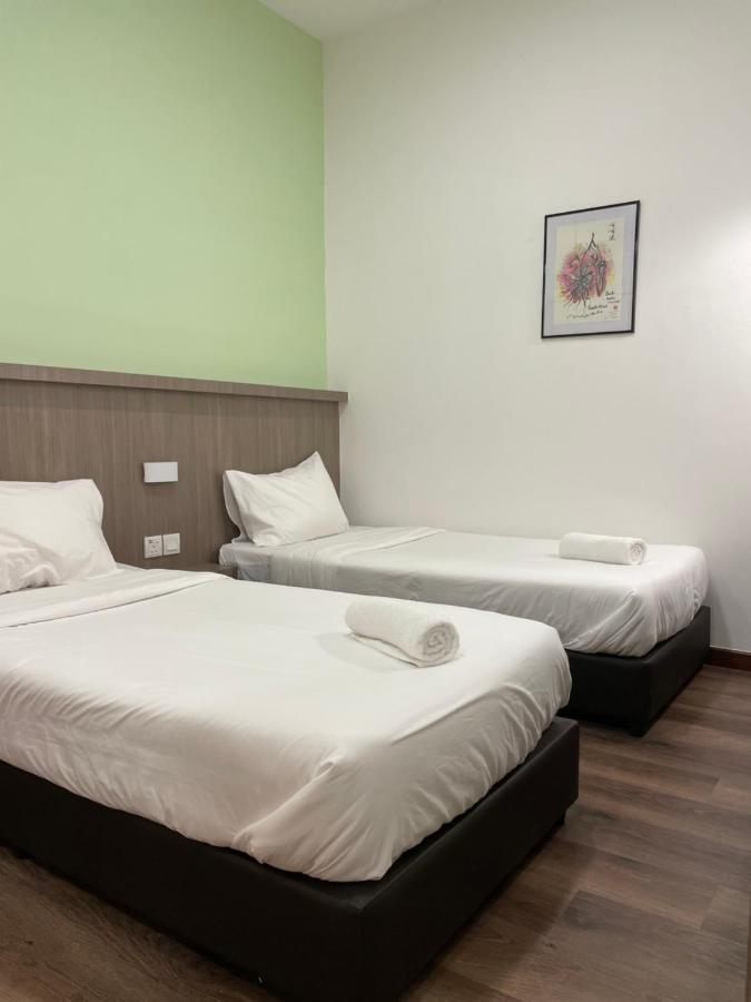 Benutten 99 Hotel Kampong Parit Tengah ภายนอก รูปภาพ